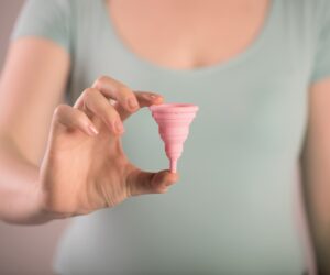 Menstruationstassen als Atlternative zu Binden und Tampons