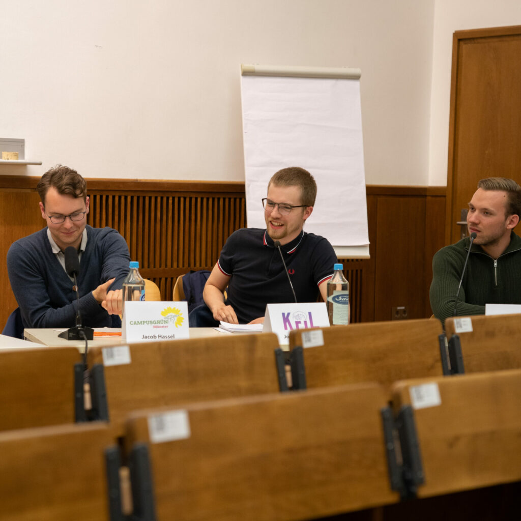 Jacob Hassel (CampusGrün), Lonas Landwehr (KriL) und Niklas Grotjans (LHG)