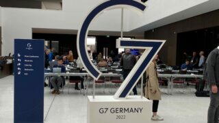 Radio Q Live vor Ort: Ein Einblick in das G7-Pressezentrum