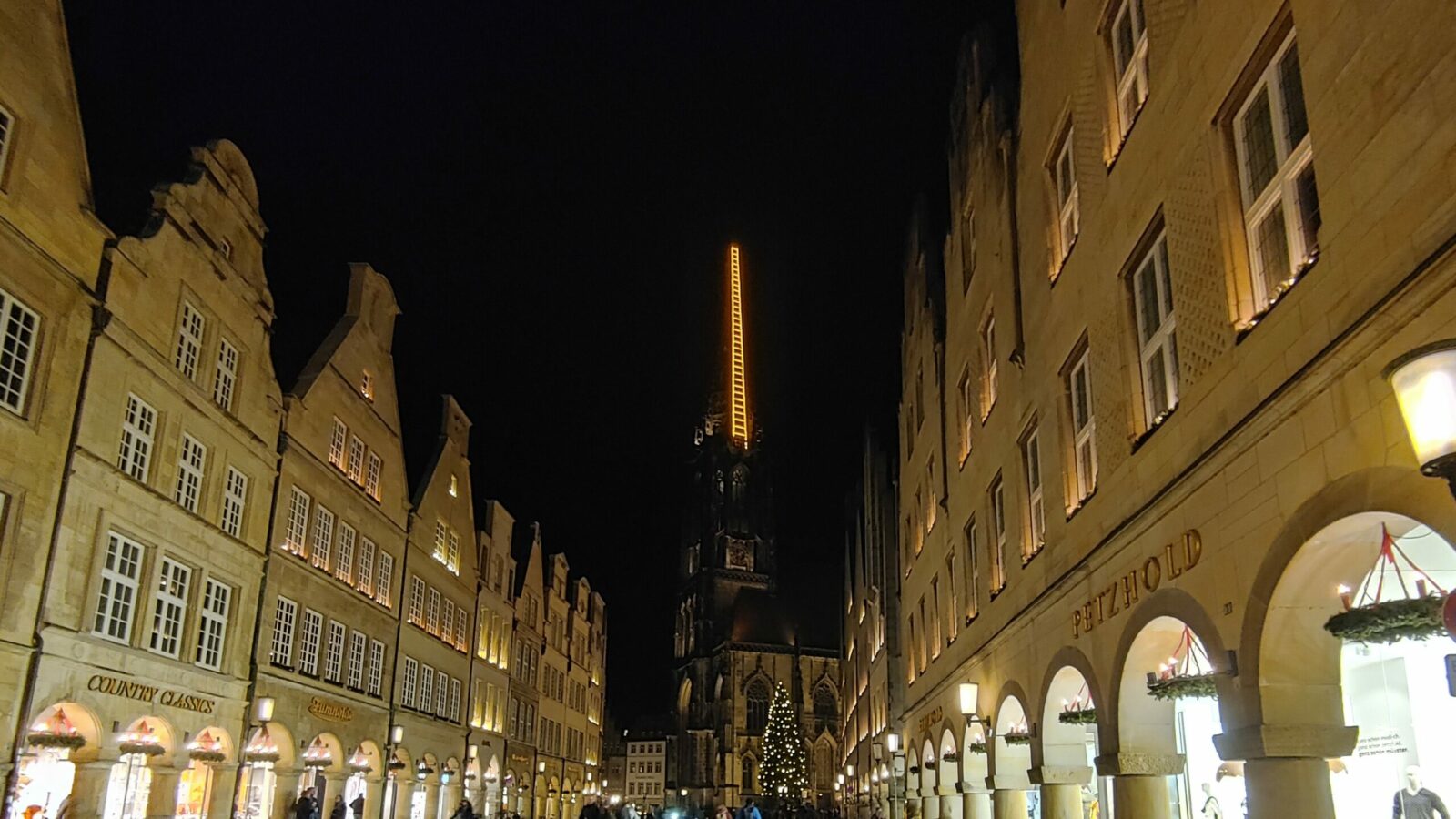 Die "Himmelsleiter" über Münster