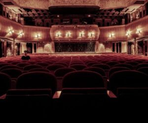 BUILDING: Ein Theater, bei dem jeder mitmachen kann