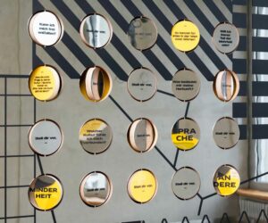 "Was heißt hier Minderheit?" -  Wanderausstellung momentan im Stadtmuseum