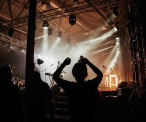 Groupies - Mehr als Sex and Drugs and Rock 'n'Roll