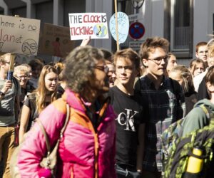 Jugendliche sind des eigenen Glückes Schmied