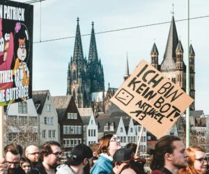 Die Macht der Memes - Mehr als nur witzige Bilder