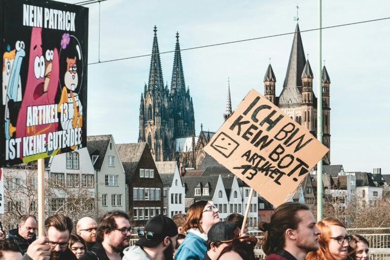 Die Macht der Memes - Mehr als nur witzige Bilder